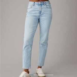 AE strgid mom jean size 12 “blue breeze”